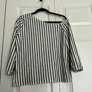 Banana Republic One side off shoulder top